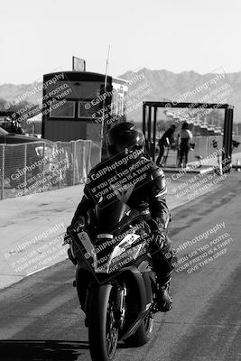 media/Mar-09-2025-TrackXperience (Sun) [[4c2000c718]]/1-Around the Pits-Pre Grid/